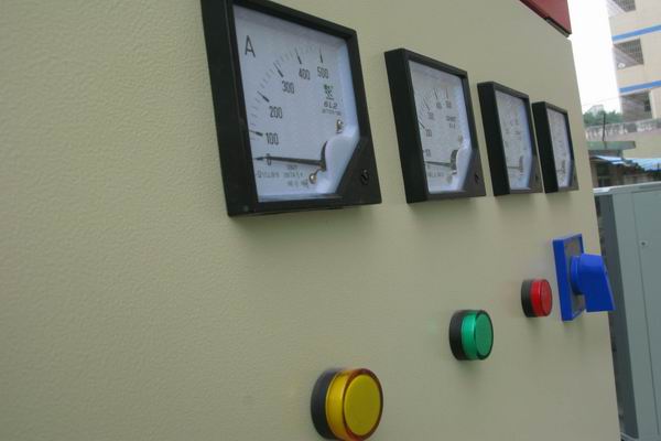 如东配电柜-3683讲讲配电柜注意事项